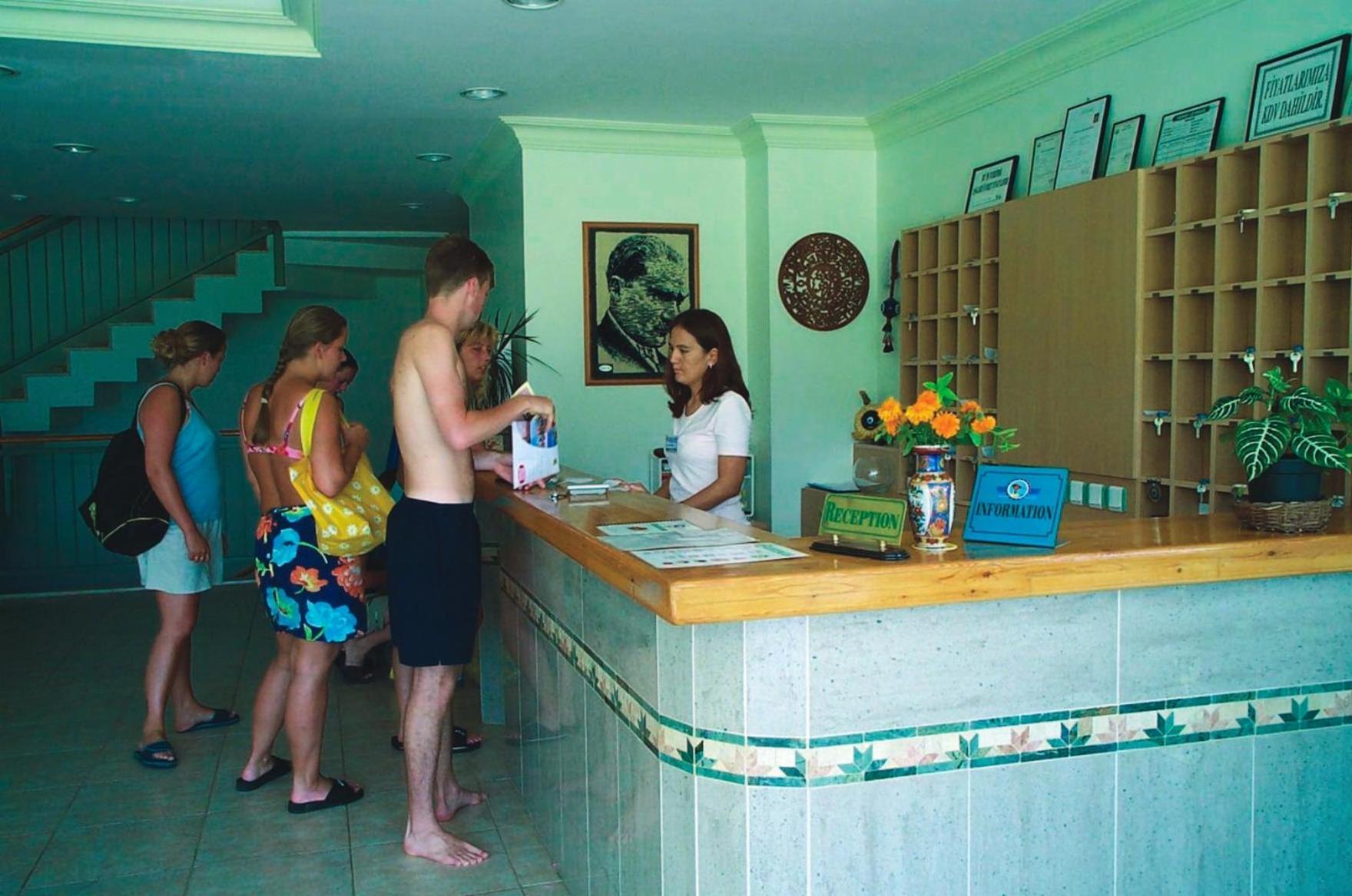 Parkmar Apart Marmaris Exteriör bild