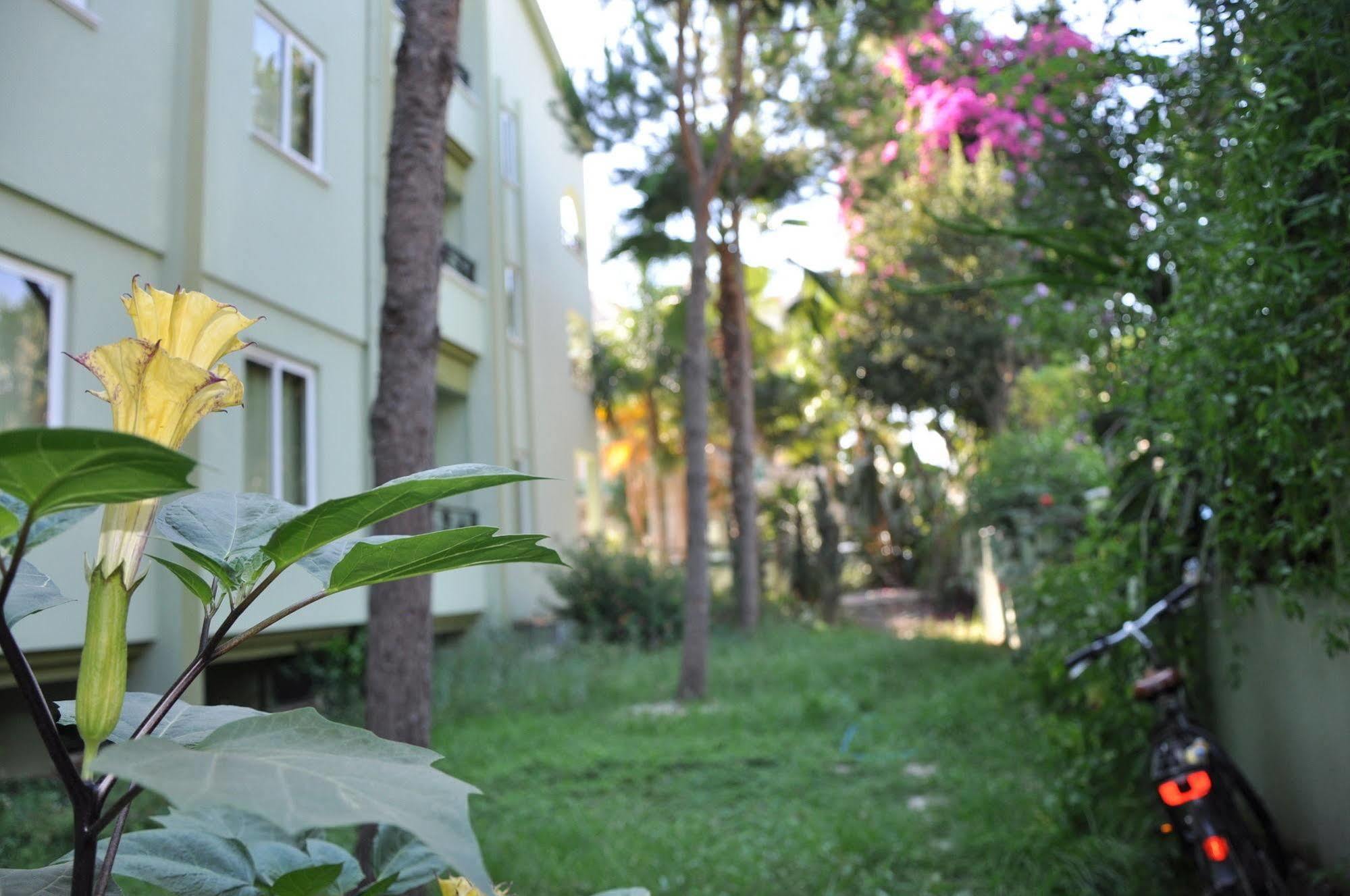 Parkmar Apart Marmaris Exteriör bild