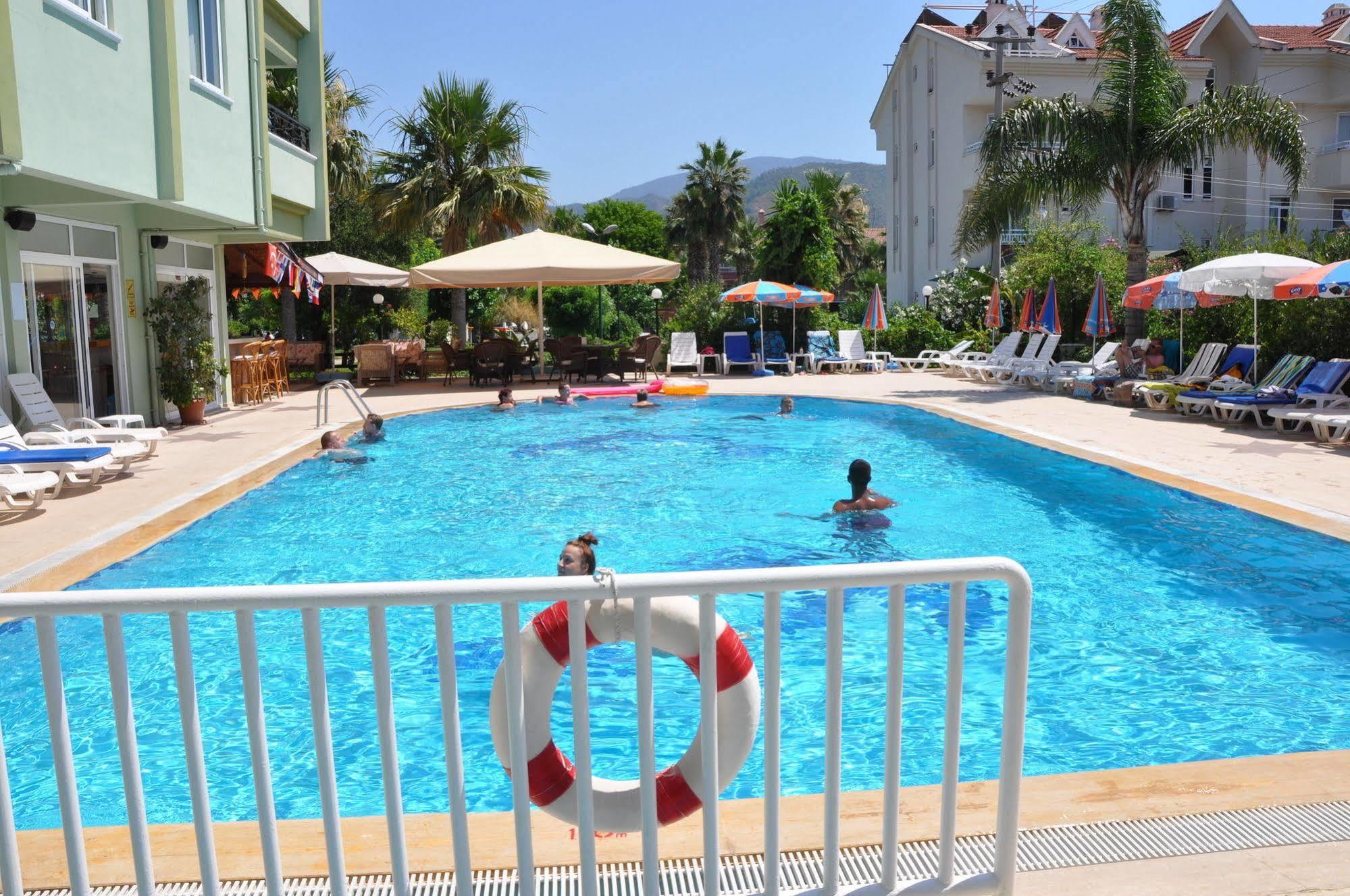 Parkmar Apart Marmaris Exteriör bild